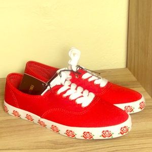 NWT Forever 21 Red Roses Shoes